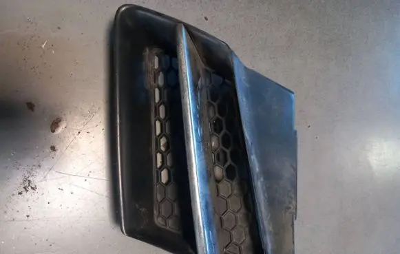 Alfa Romeo 156 Front bumper upper radiator grill LS380112