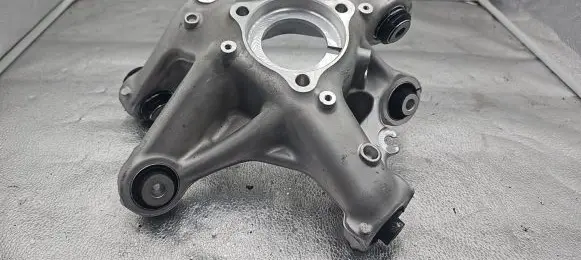 Tesla Model 3 Rear wheel hub spindle/knuckle 104441600G