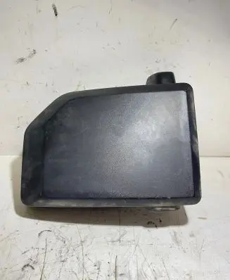 Volvo V70 Fuse box cover 30680265
