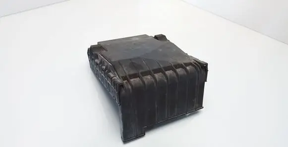 Volkswagen Touran I Fuse box cover 1K0937132F