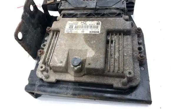 Opel Astra H Engine control unit/module ECU 55556829