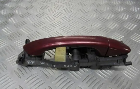 Mercedes-Benz E W211 Front door exterior handle/bracket 