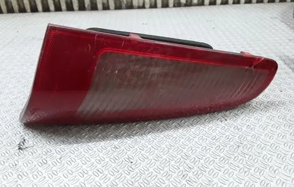 Alfa Romeo 147 Tailgate rear/tail lights 0337000