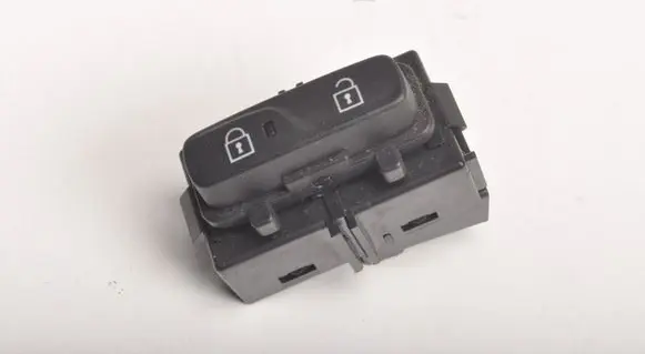 Volvo V40 Central locking switch button 31376499
