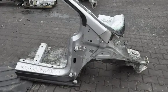 Ford Transit Courier Front quarter panel 