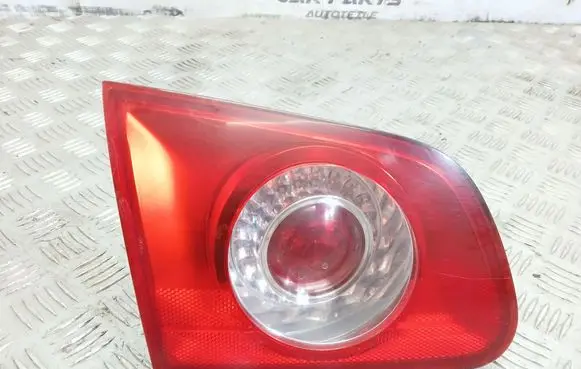 Volkswagen PASSAT B6 Tailgate rear/tail lights 3C9945093