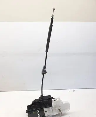 KIA Ceed Front door lock nr9488