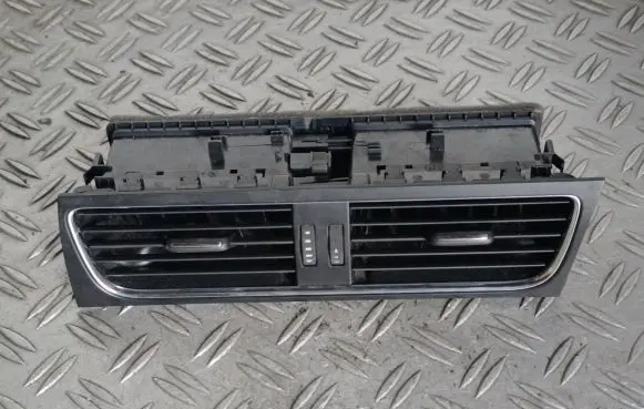 Audi A4 S4 B8 8K Dash center air vent grill 8T2820951B