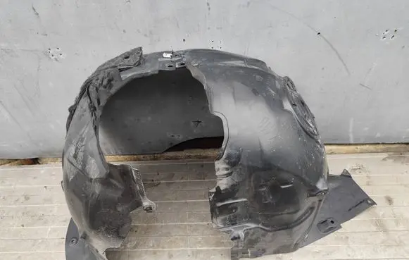 Mercedes-Benz CLA C118 X118 Front wheel arch liner splash guards A1186908100 A1186904901