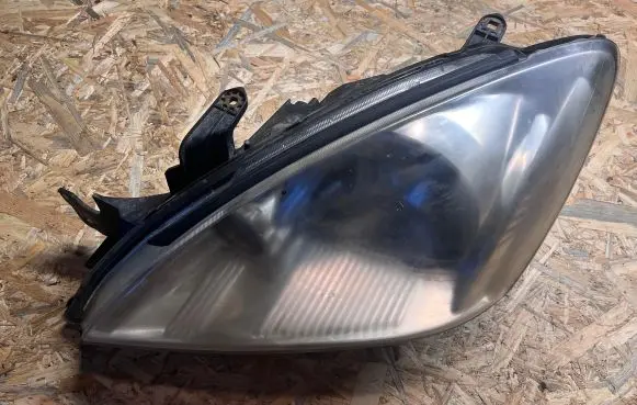 Mitsubishi Lancer Headlight/headlamp