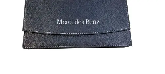 Mercedes-Benz C W205 Owners service history hand book 2055844326 A2058271602