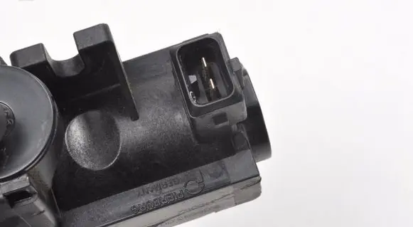 Ferrari Portofino Valve vacuum 7.06693.00
