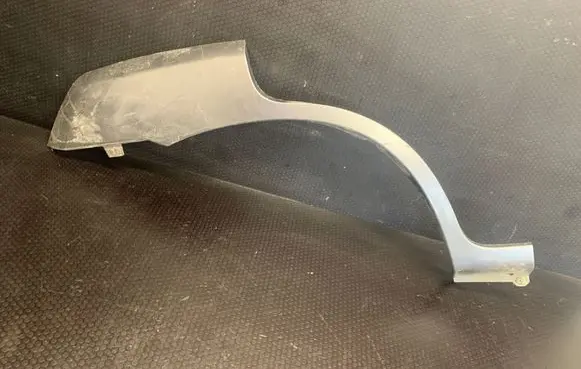 Hyundai Terracan Rear fender molding trim 87772H1500
