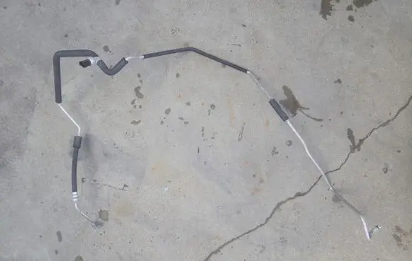 Mazda CX-5 Air conditioning (A/C) pipe/hose