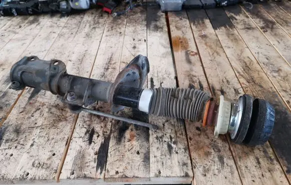 Mercedes-Benz Vito Viano W639 Front shock absorber/damper A6393203513