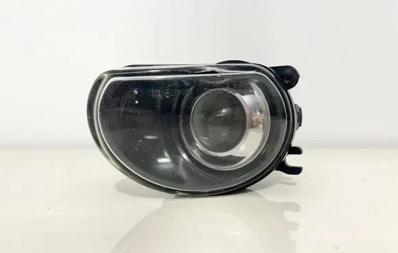Audi A8 S8 D3 4E Front fog light 27045500LI