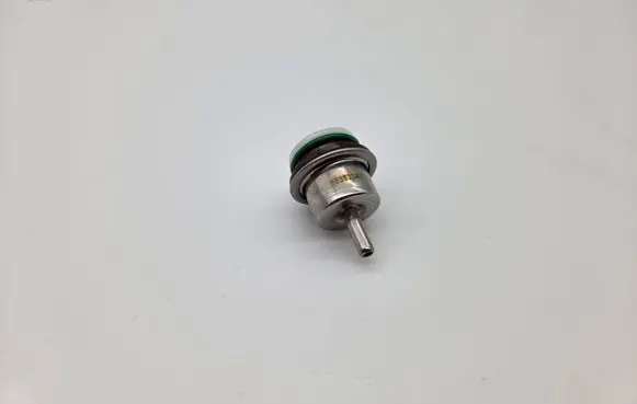 Saab 9-3 Ver2 Fuel pressure regulator 55353040