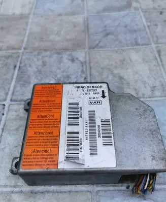 BMW 5 E39 Airbag control unit/module 3183725210 3502471286