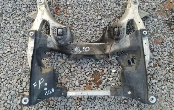 BMW 5 F10 F11 Front subframe 6796692