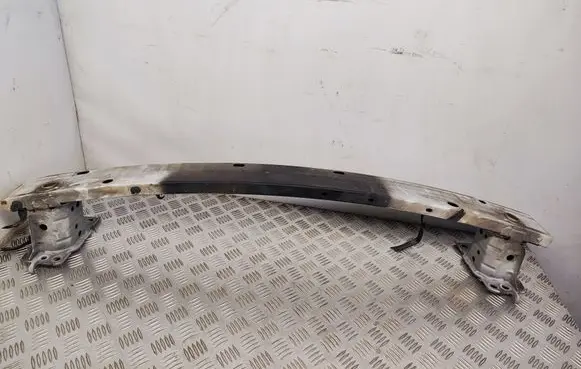 Toyota Auris E180 Front bumper cross member 5202102230