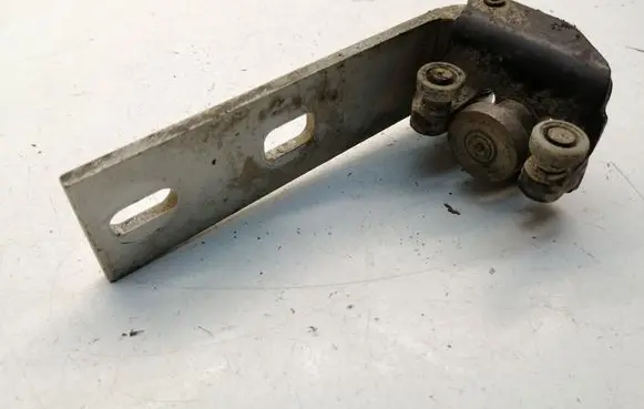 Ford Transit Sliding door middle roller runner 
