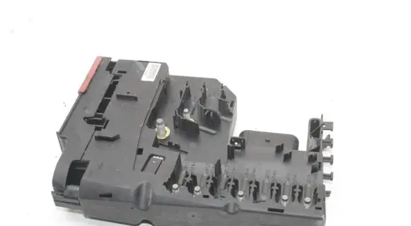 Mercedes-Benz C W204 Current control relay 