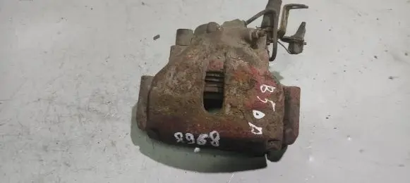 Volkswagen PASSAT B5 Front brake caliper