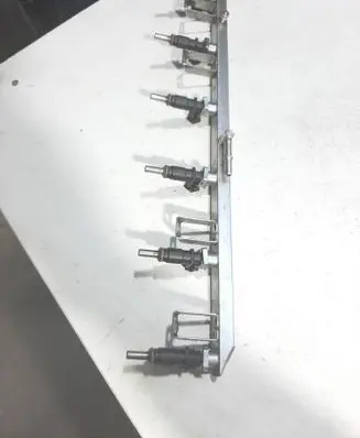 BMW 3 E90 E91 LP gas injectors set 7531634