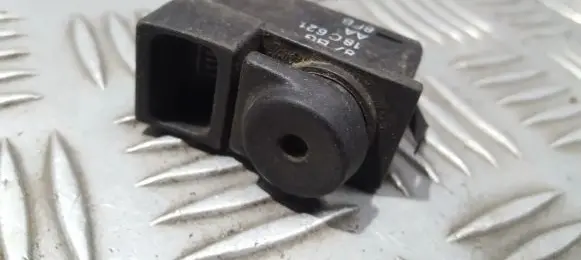 Ford Sierra Windscreen/window heater switch 87BG18C621 87BG18C621AA
