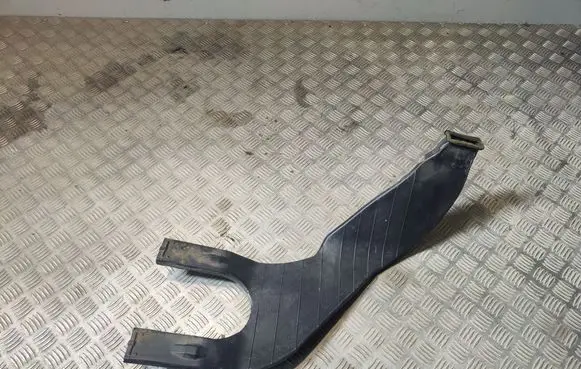 Subaru Forester SG Air intake hose/pipe 72511SA000