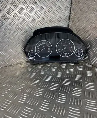 BMW 3 F30 F35 F31 Speedometer (instrument cluster) 9232893 17649411