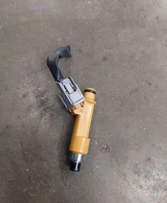 Nissan Pixo Fuel injector 008092614