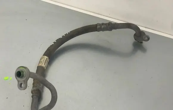 Volvo V60 Air conditioning (A/C) pipe/hose 31315889