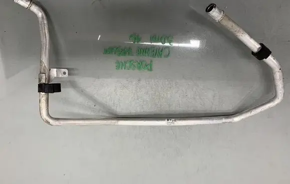 Porsche Cayenne (92A) Engine coolant pipe/hose 7P0819925C