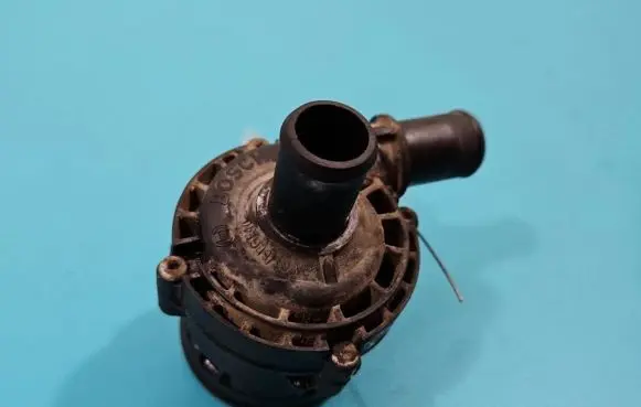 Suzuki Grand Vitara II Electric auxiliary coolant/water pump 0392023015 IMPRK1362632