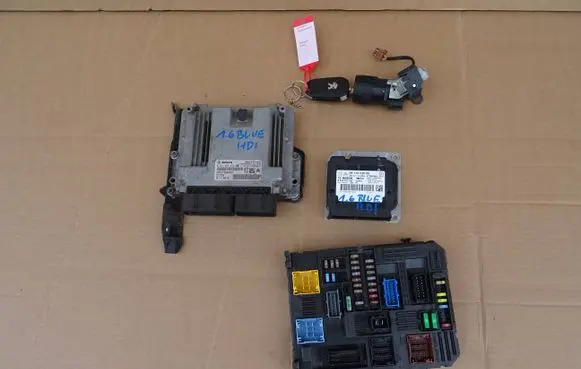 Peugeot Expert Engine control unit/module 9806460480 0281032456 9814182680