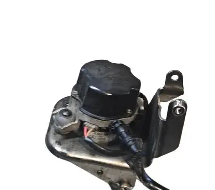Mercedes-Benz E W213 Vacuum pump A0004306132