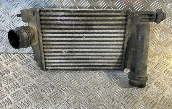 Nissan Qashqai Intercooler radiator IA2083 144614ED0A M163233