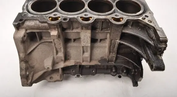 Hyundai i30 Engine block G4FA