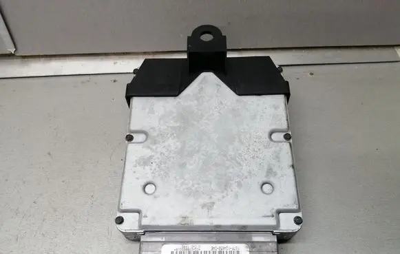 Ford Mondeo Mk III Engine control unit/module 1S7F12A650DAE