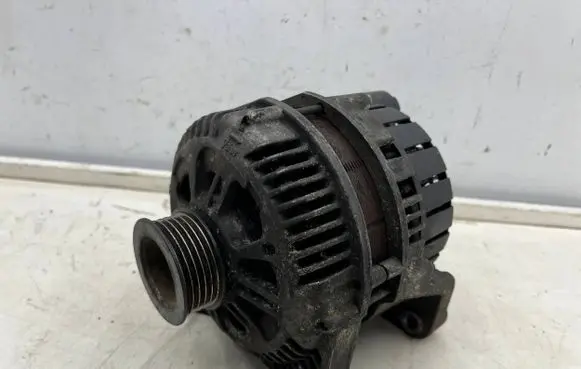 BMW X3 E83 Generator/alternator 2248296
