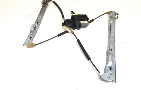 Citroen C4 I Picasso Front door window regulator with motor 9654087880