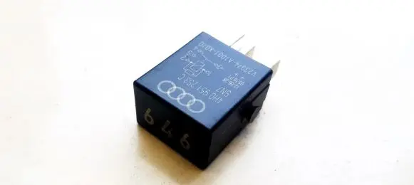 Audi A8 S8 D4 4H Other relay 4H0951253C V23374-A1001-X010