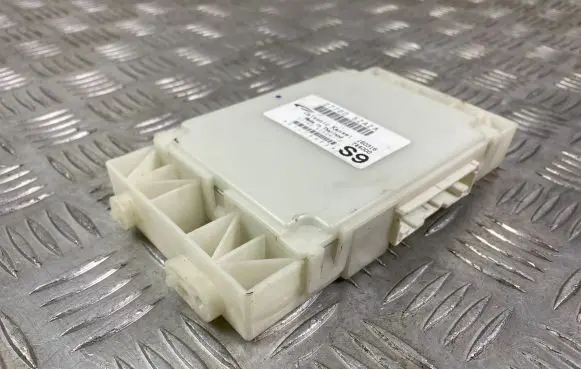 Infiniti QX80 Other control units/modules 277605ZA2A
