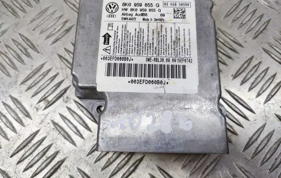 Audi A4 S4 B8 8K Airbag control unit/module 8K0959655G