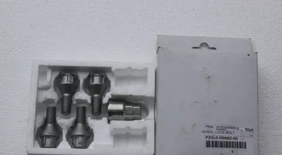 Nuts/bolts