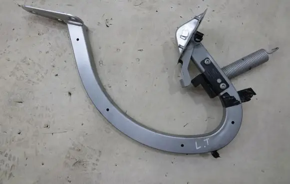 Jaguar XF X260 Tailgate hinge
