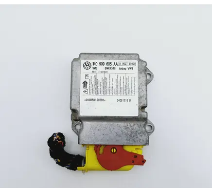 Skoda Octavia Mk2 (1Z) Airbag control unit/module 1K0909605AA