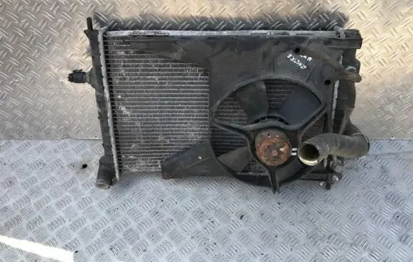 Opel Astra F Coolant radiator