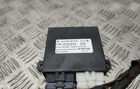 Mercedes-Benz Sprinter W906 Parking PDC control unit/module A9064460446